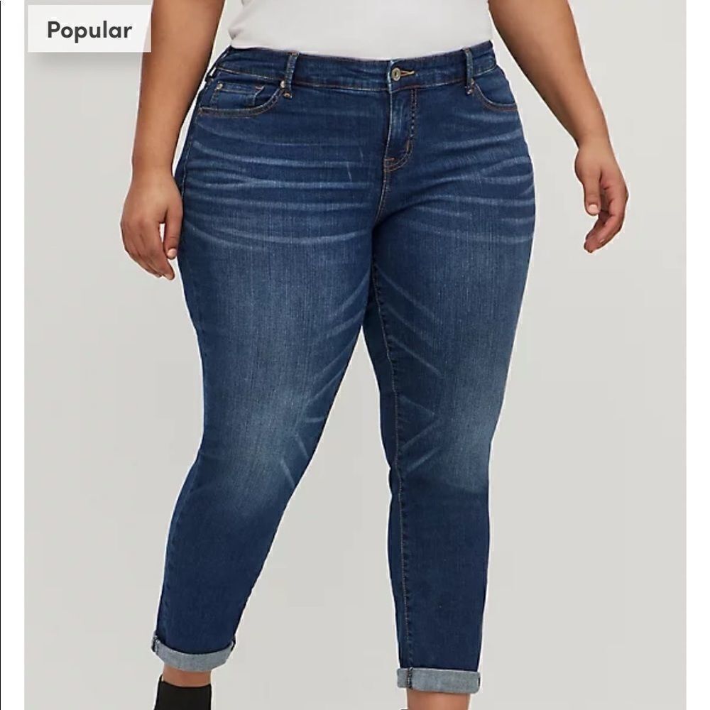 EUC TORRID SIZE 14R BOYFRIEND STRAIGHT JEANS